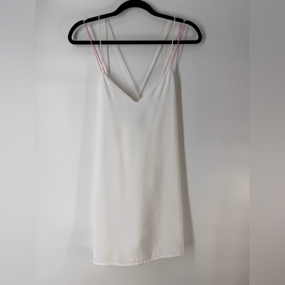 SUPERDOWN Breanna V-Neck Strappy Shift Mini Dress White Size Small - Picture 4 of 12